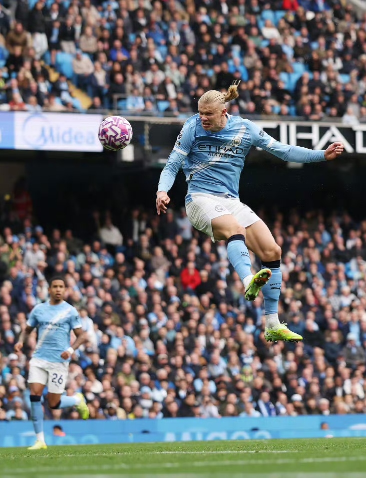 多米彩票-曼城压哨进球!英超冠军轻松晋级了吗